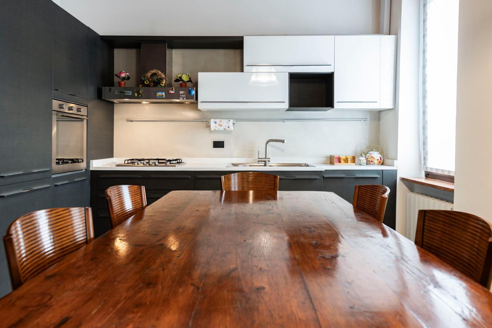 Mirko Apartment Verona Buitenkant foto