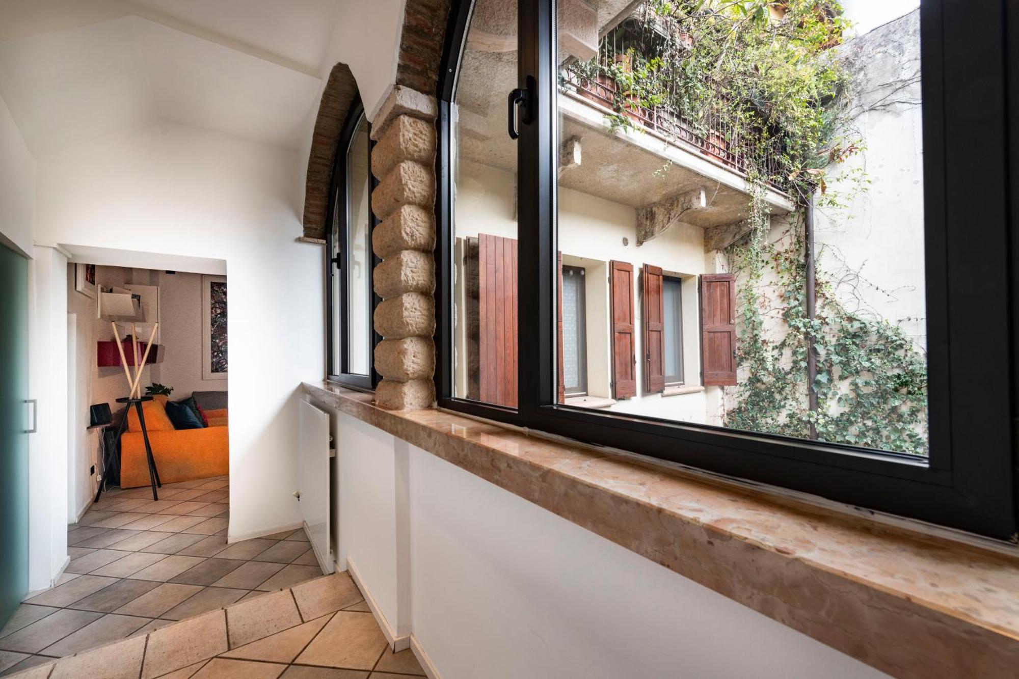 Mirko Apartment Verona Buitenkant foto